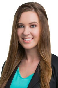 Bethany-Headshot_200x300